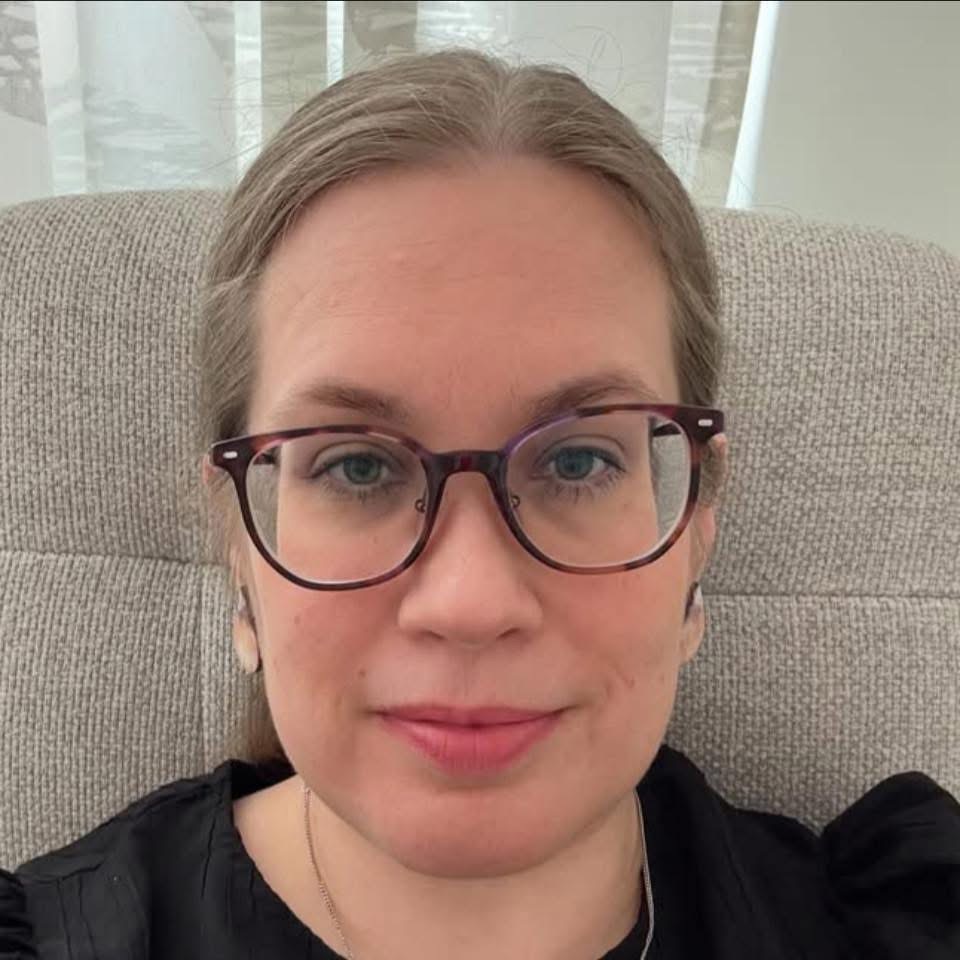 Psykoterapeutti Kuopiosta, Marjo Hirvonen Mielenpajalta® yli 20-vuoden terveydenhuollon työkokemuksella